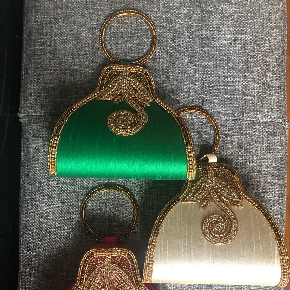 Gorgeous embellished purse.